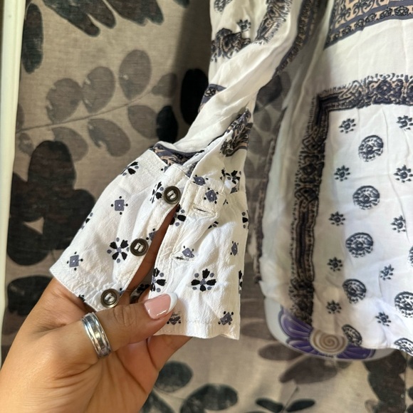 Free People Black and White Floral Button Down Shirt - Picture 5 of 6